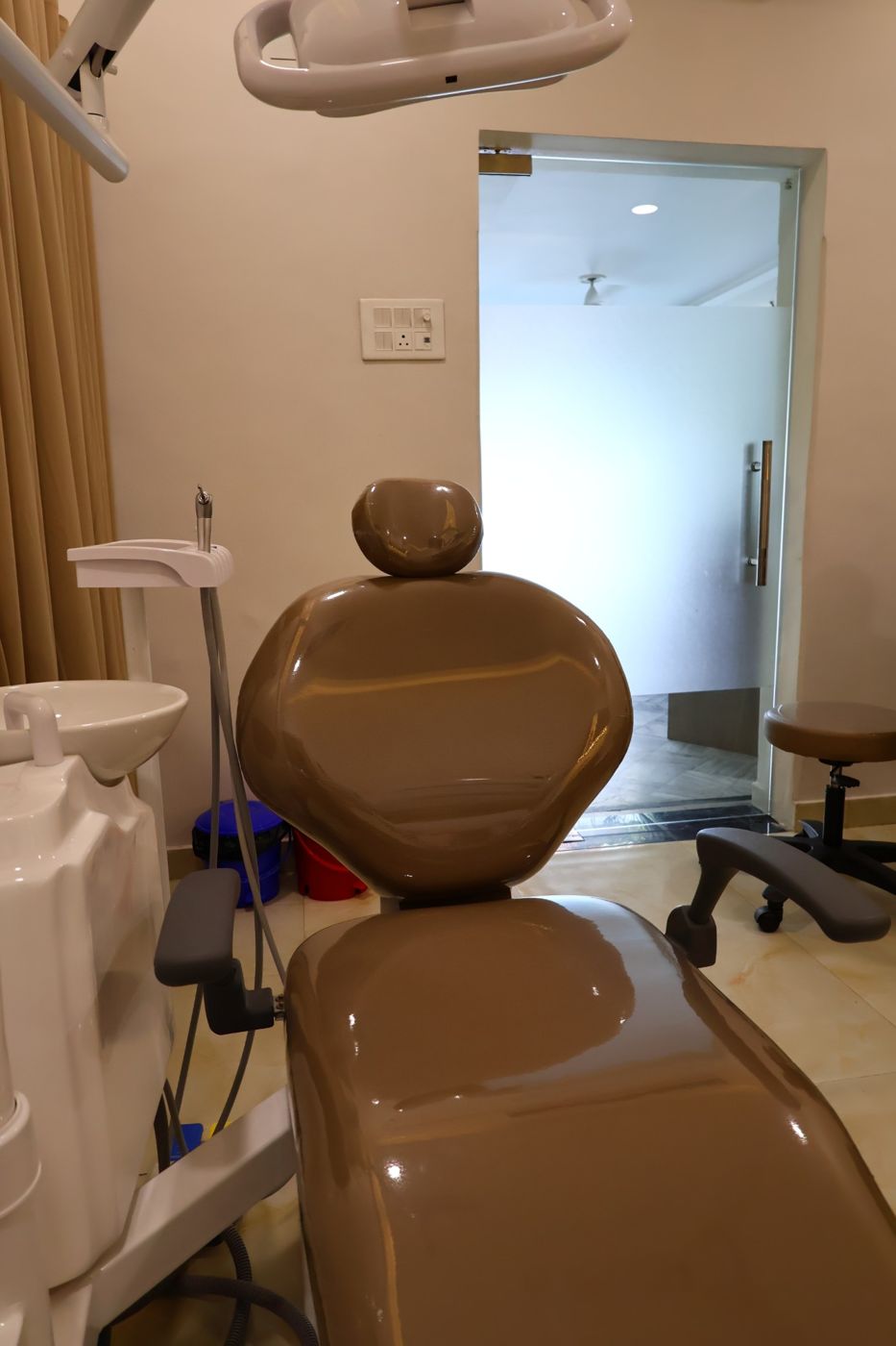 Dental chair